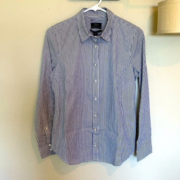 J. Crew Slim Fit Striped Jewel Button Top Size 4 NWT - Picture 2 of 9